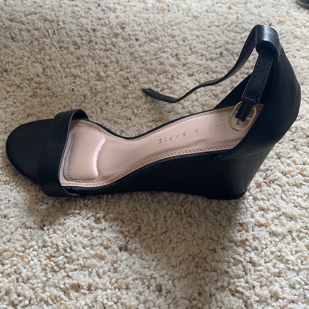 Addison wedge